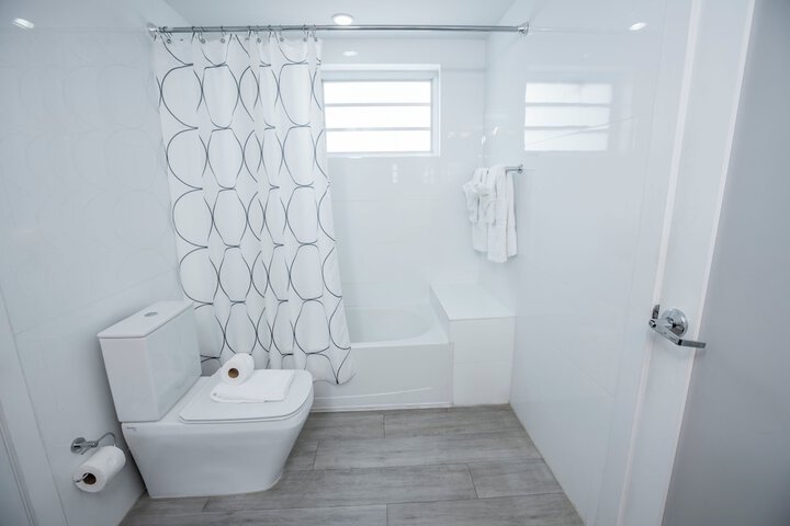 Bath Interior