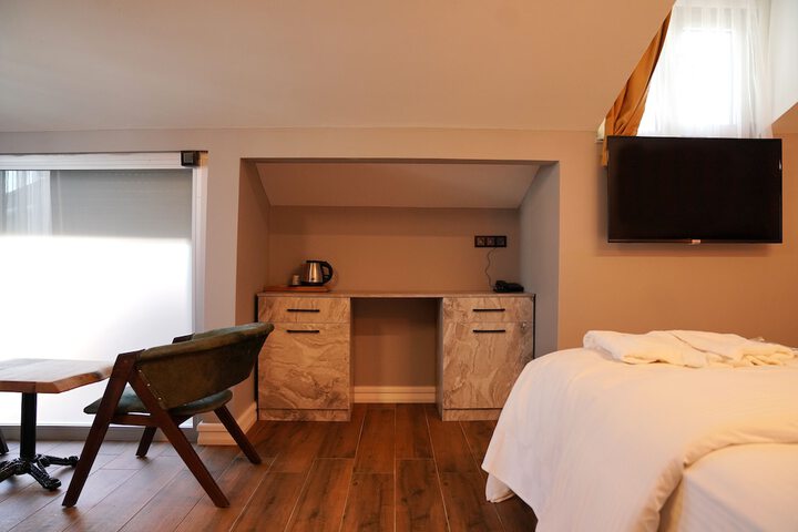 Room 7 of 45