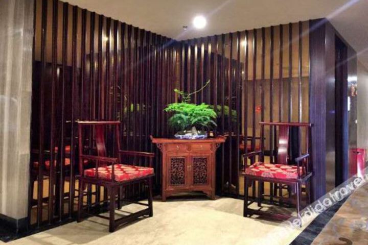 Hotel Interior 11 of 19