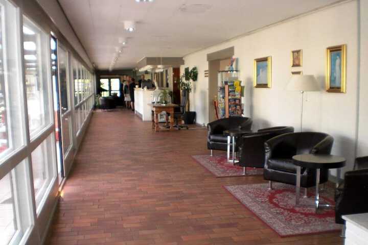 Hotel Interior 3 of 34