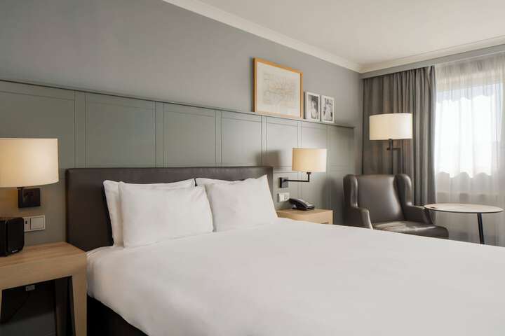 Room 48 of 105