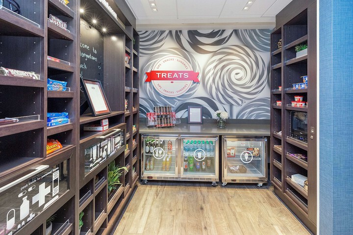 Snack bar