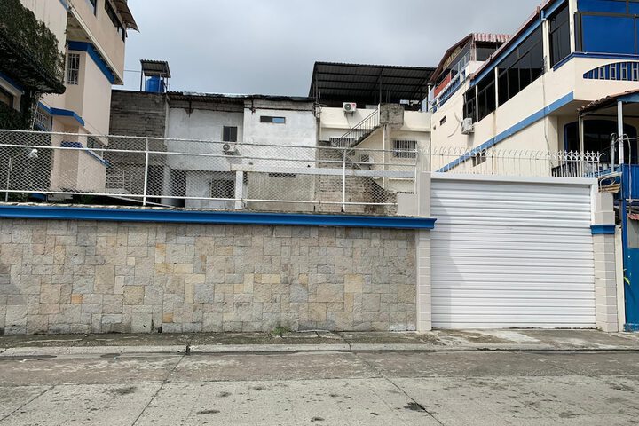 Property Grounds 70 of 74