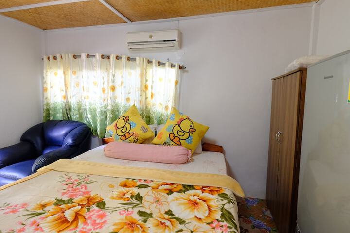 Room 15 of 22