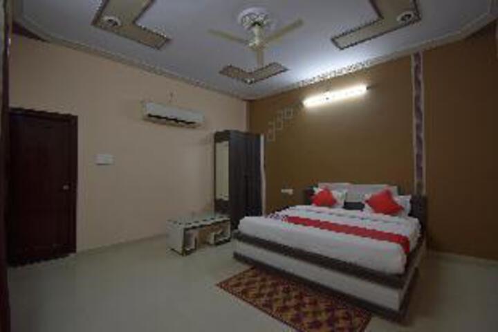Room 19 of 23