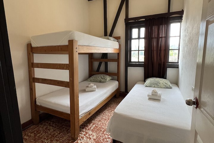 Room 19 of 71