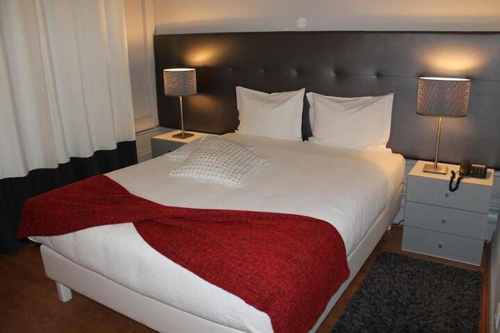 Room 13 of 59