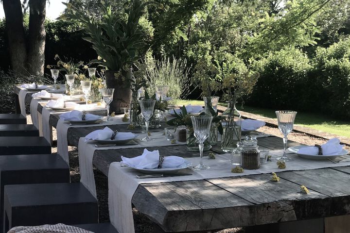 Dining 77 of 90
