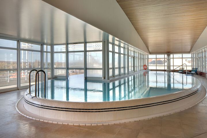 Pool 20 of 47