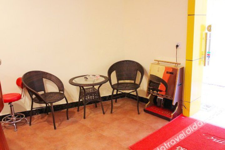 Jingya Hotel
