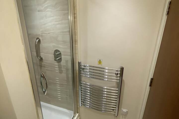 Room 53 of 70