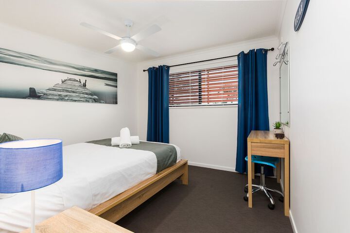 Room 13 of 78