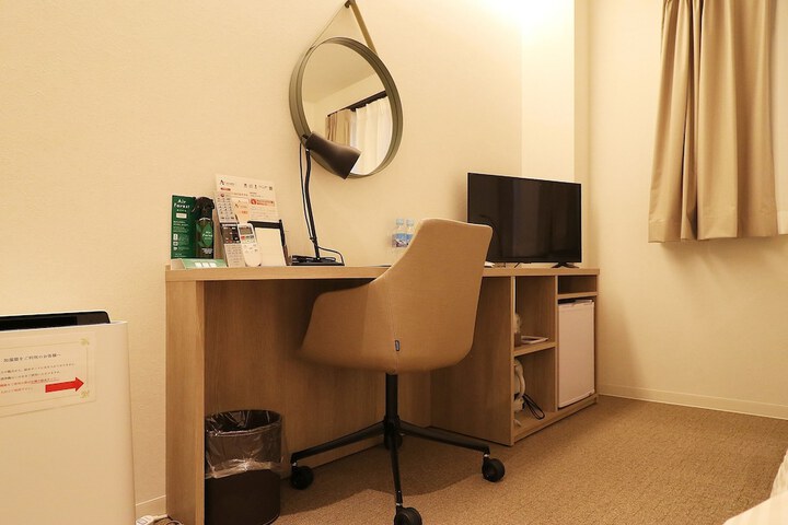 Room 51 of 112