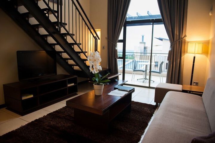 Room 10 of 39