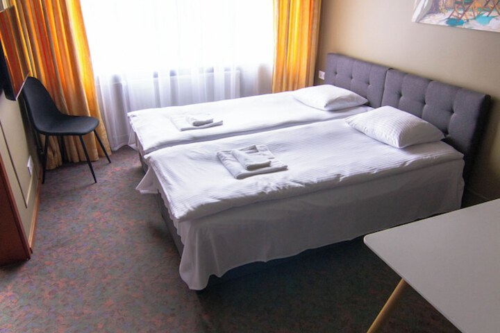 Room 40 of 84