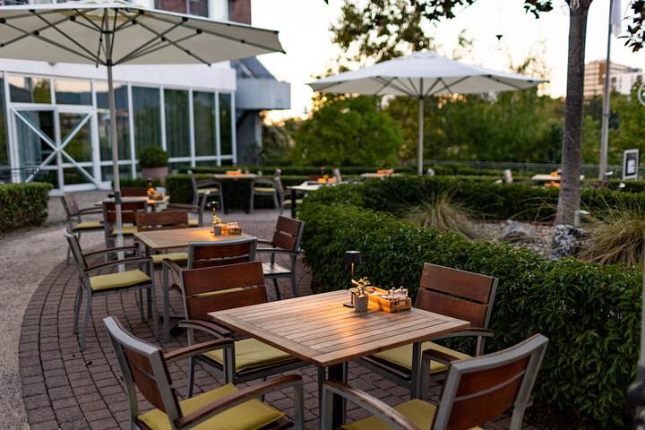 Terrace/Patio 62 of 64