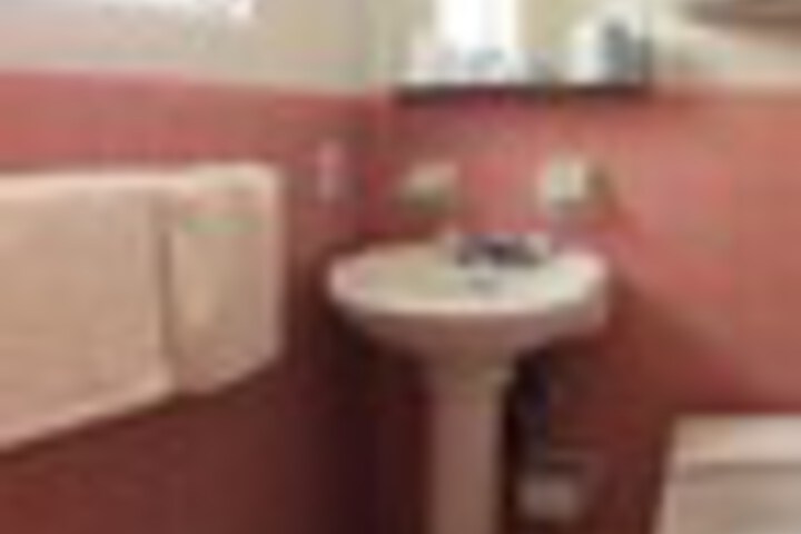 Room 176 of 258