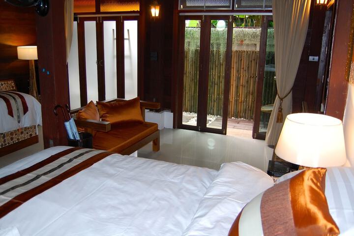 Room 18 of 78