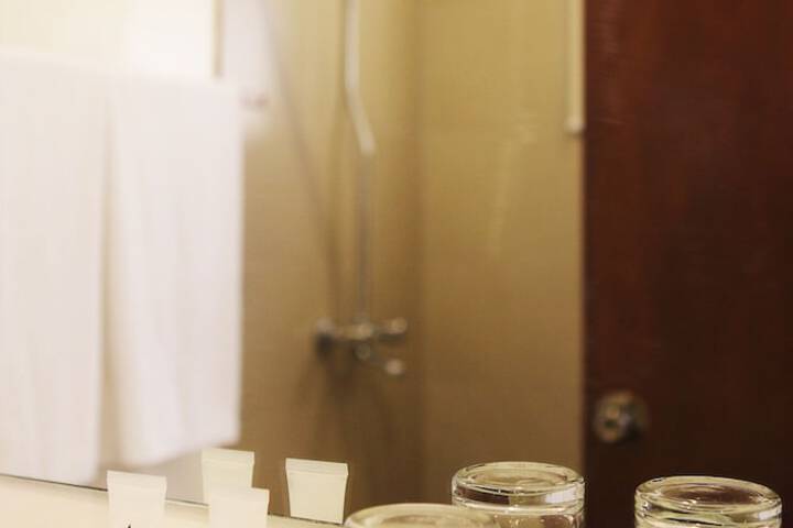 Clean Restrooms