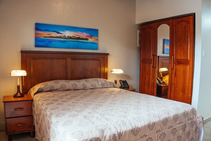 Room 7 of 43