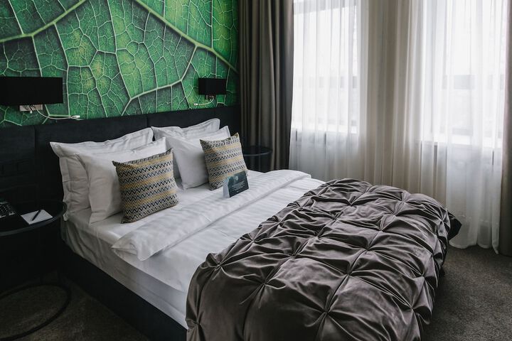 Room 27 of 112