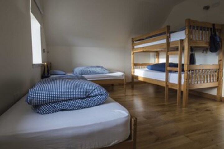 Room 124 of 162