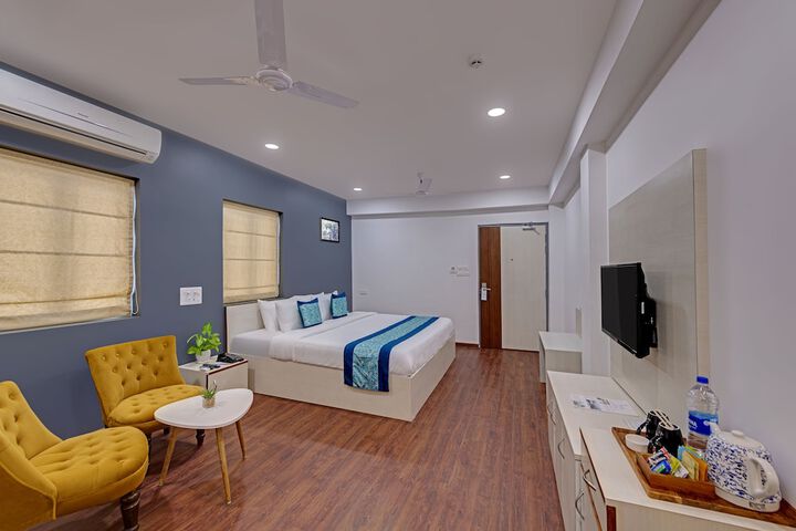 Room 10 of 44