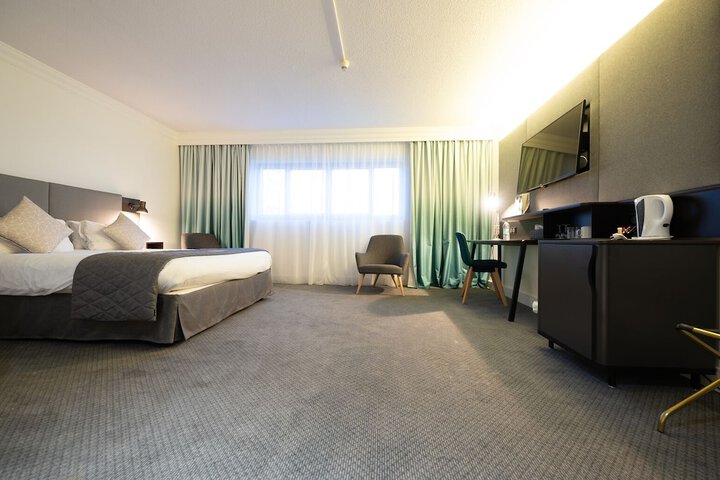 Room 21 of 62