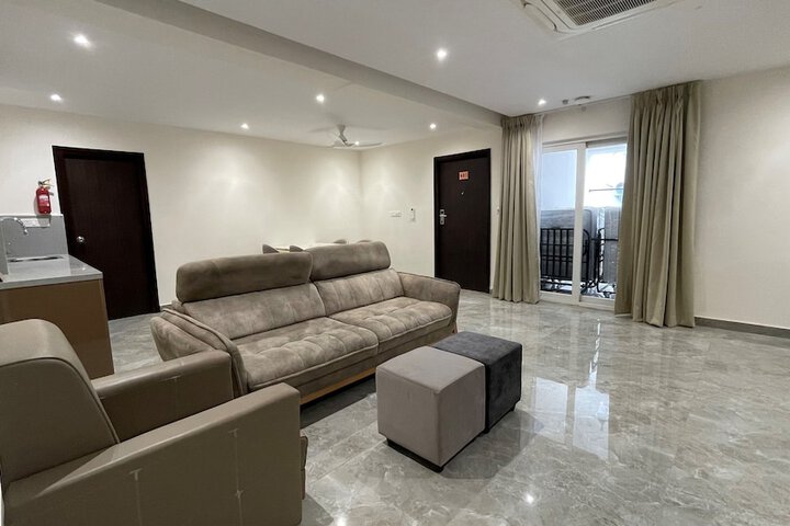 Room 35 of 67