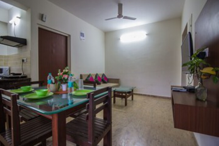 Room 9 of 20