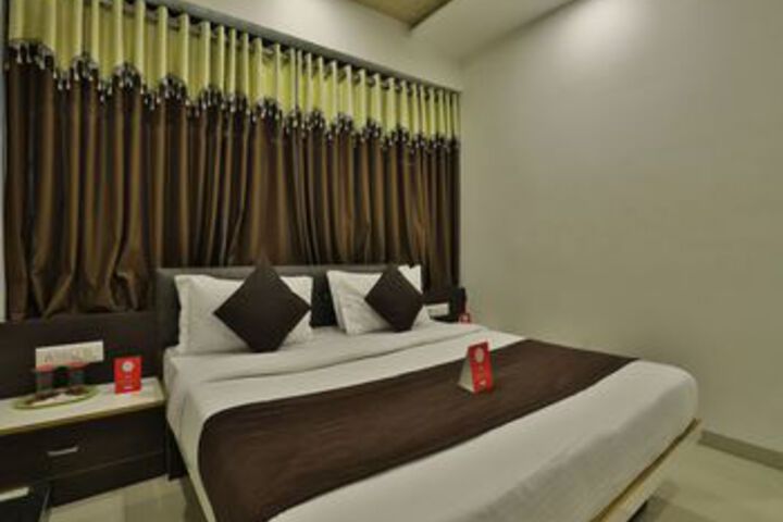 Room 14 of 24