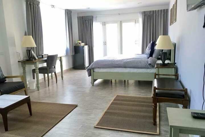 Room 16 of 52