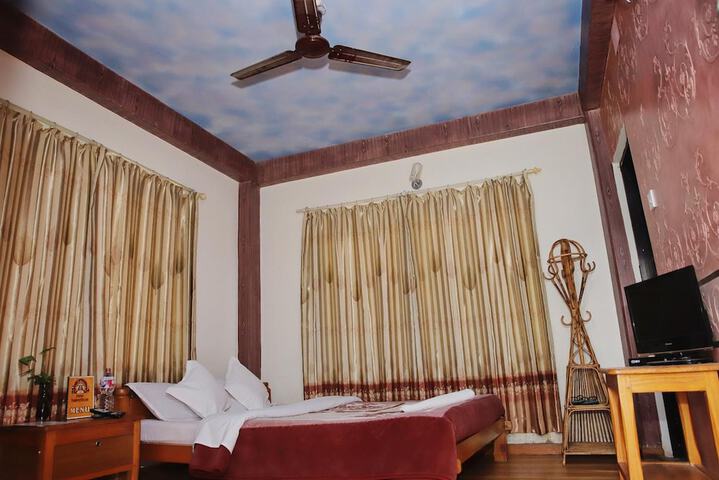 Room 13 of 49