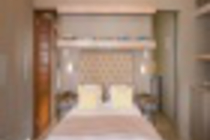Room 579 of 648
