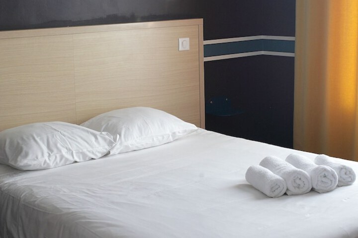 Room 45 of 60