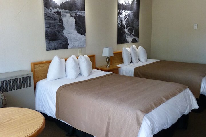 Room 14 of 40