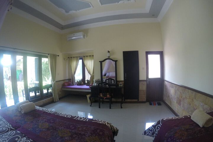 Room 22 of 105