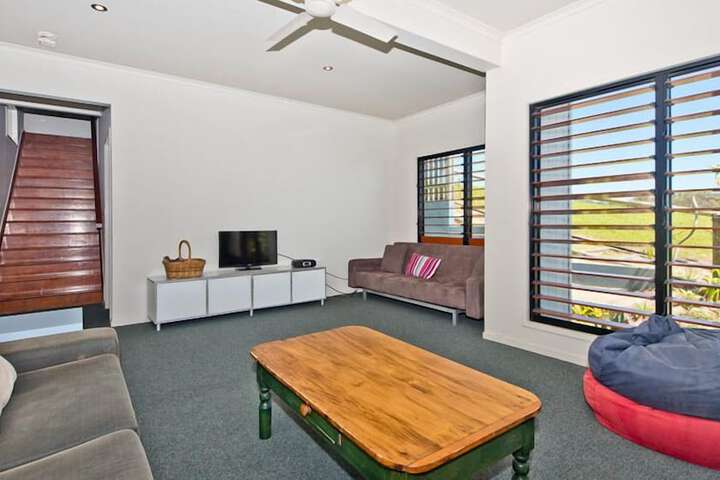 Room 10 of 23