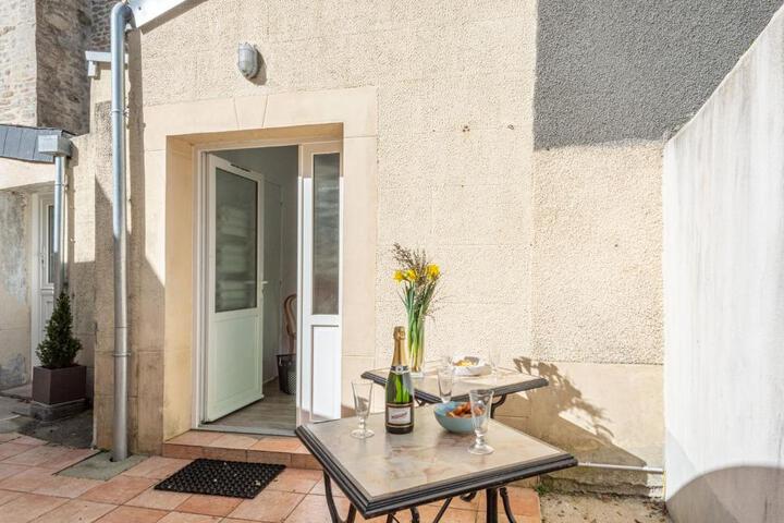 General 11 of 12