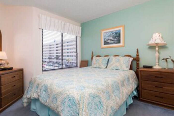 Room 116 of 122