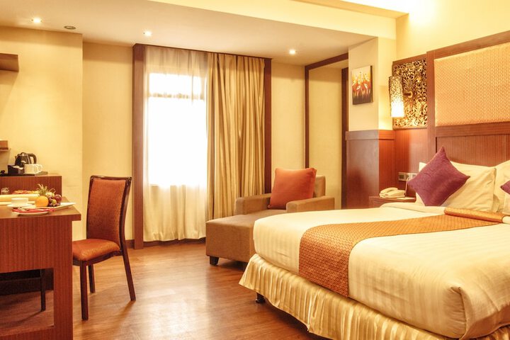 Room 14 of 63
