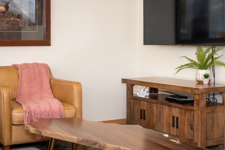 Room 51 of 85