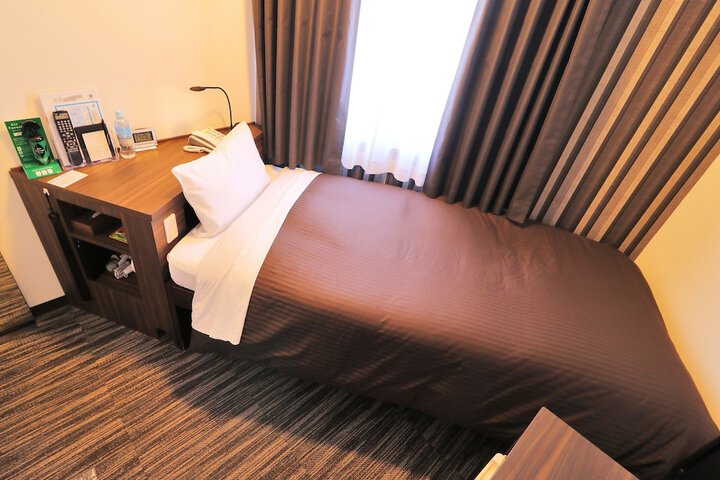 Room 10 of 112