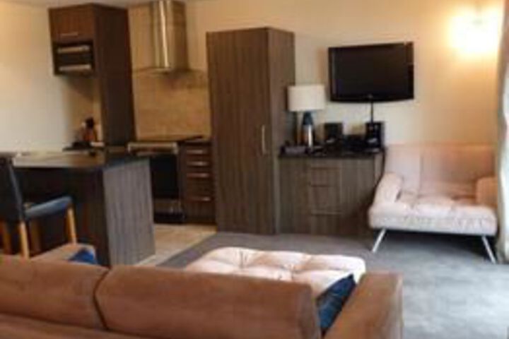 Room 16 of 16