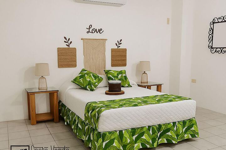 Room 5 of 25
