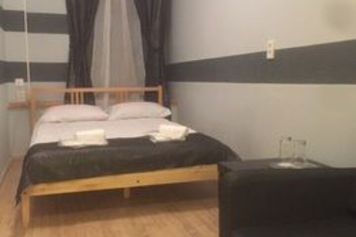 Room 49 of 84