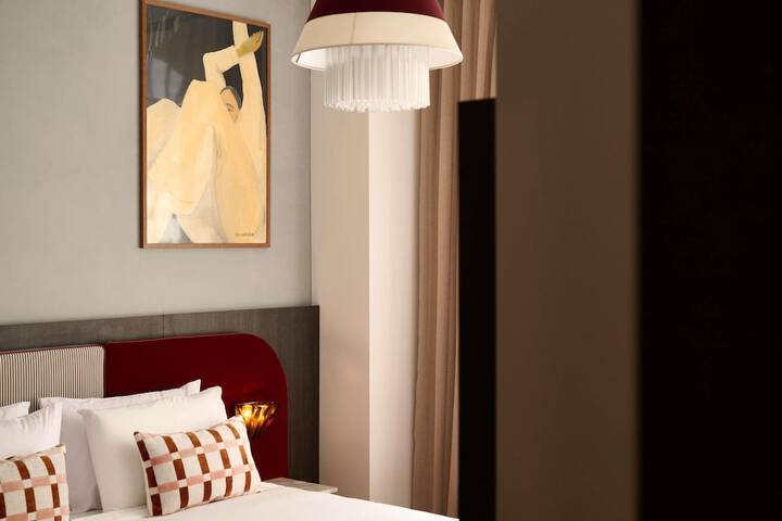 Room 43 of 81