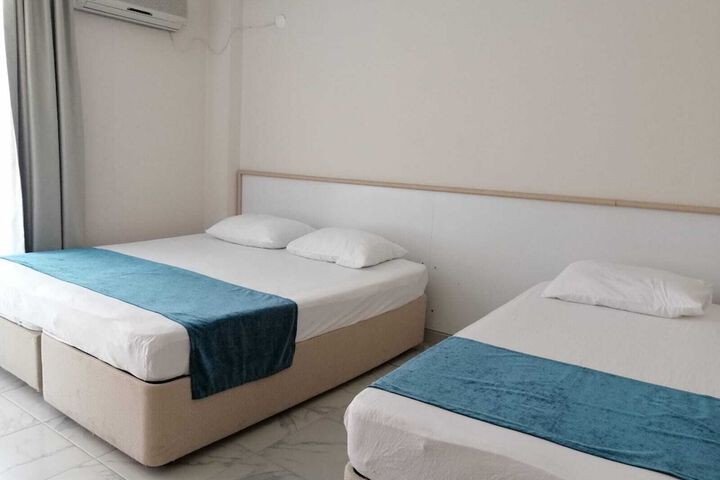 Room 7 of 31