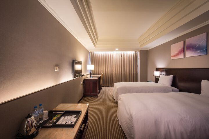 Room 14 of 47