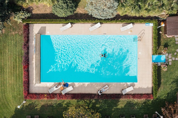 Pool 58 of 114